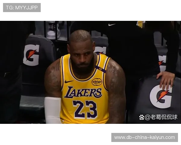 湖人在对阵掘金的比赛中，詹姆斯砍下50+，带队轻松取胜！，湖人对战掘金